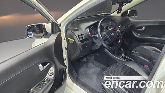 Kia The / новый New Morning Luxury, 2016 11