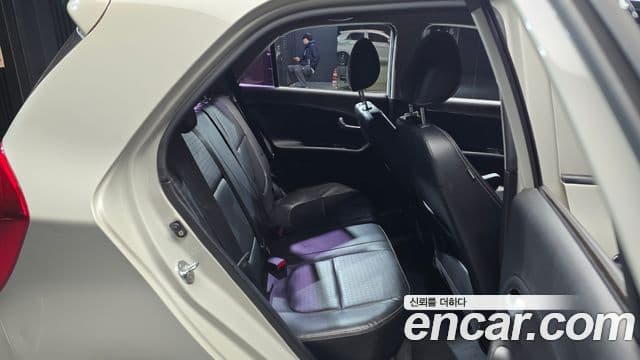 Kia The / новый New Morning Luxury, 2016 13