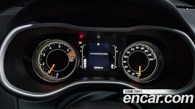 Jeep Cherokee(KL) 2.4 Longitude high AWD, 2018 8