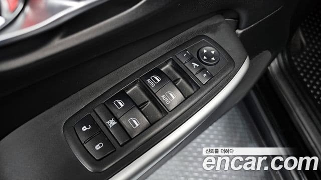 Jeep Cherokee(KL) 2.4 Longitude high AWD, 2018 14