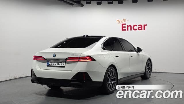 BMW 5시리즈 (G60) 523d M Sport, 2025 2