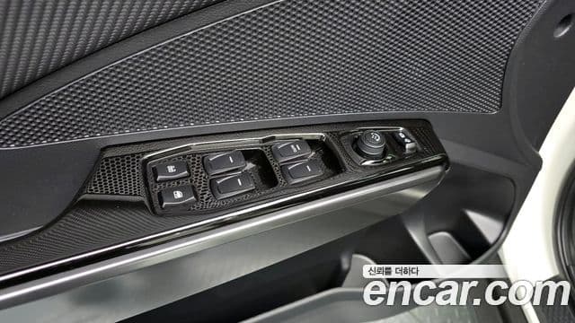 KG모빌리티(SsangYong) The / новый New Tivoli V3, 2024 18