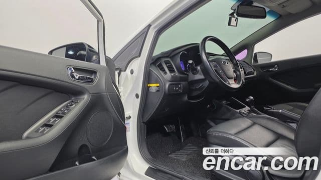 Kia K3 Euro Noblesse, 2014 11