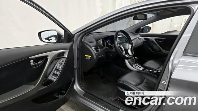 Hyundai Avante MD M16 GDI top, 2011 10