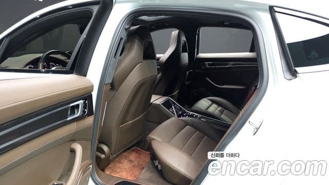 Porsche Panamera (971) 4.0 GTS, 2020 12