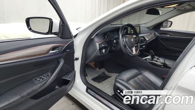BMW 5시리즈 (G30) 530i xDrive Luxury Plus, 2018 10