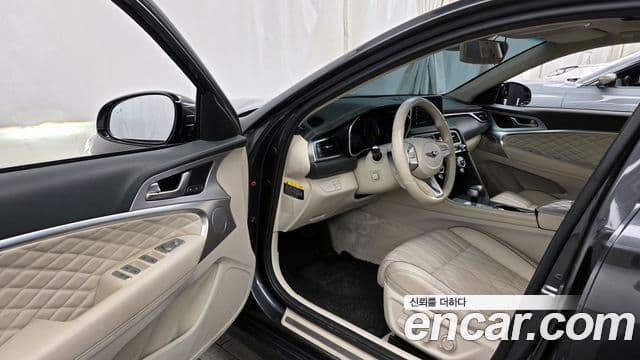 Genesis G70 Supreme, 2018 10