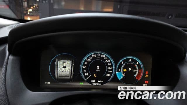 Jaguar F-PACE Prestige, 2017 8