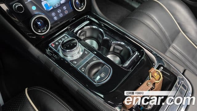 Jaguar All New XJ X351, 2016 9