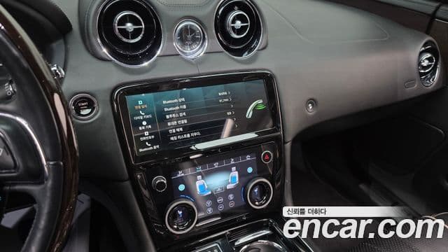 Jaguar All New XJ X351, 2016 14