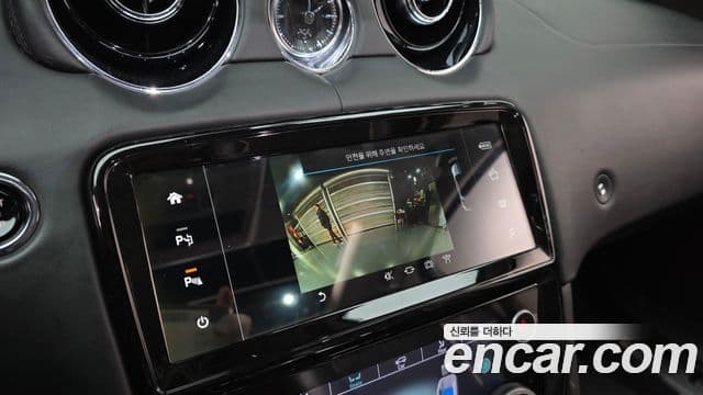 Jaguar All New XJ X351, 2016 15