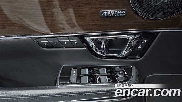 Jaguar All New XJ X351, 2016 16