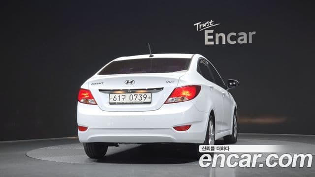 Hyundai Accent(новый кузов / новое поколение) Modern, 2016 4