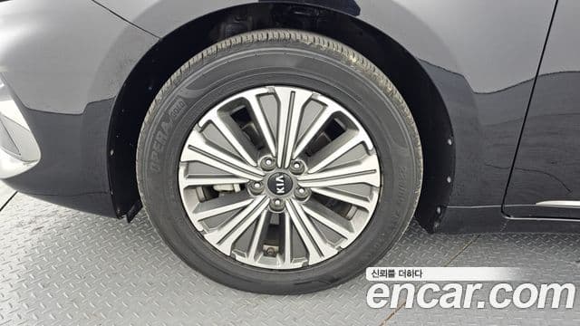 Kia K7 Premier гибрид Prestige, 2021 все фото