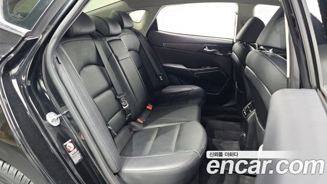 Kia K7 Premier гибрид Prestige, 2021 12