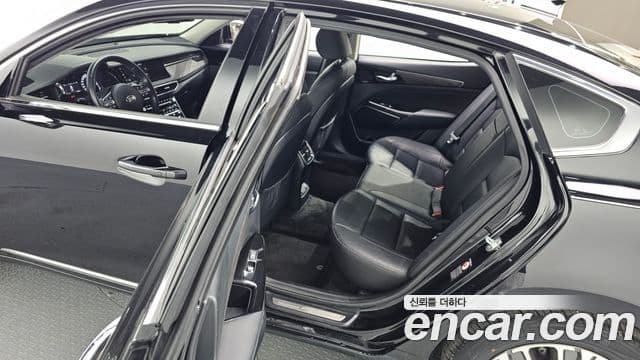 Kia K7 Premier гибрид Prestige, 2021 13