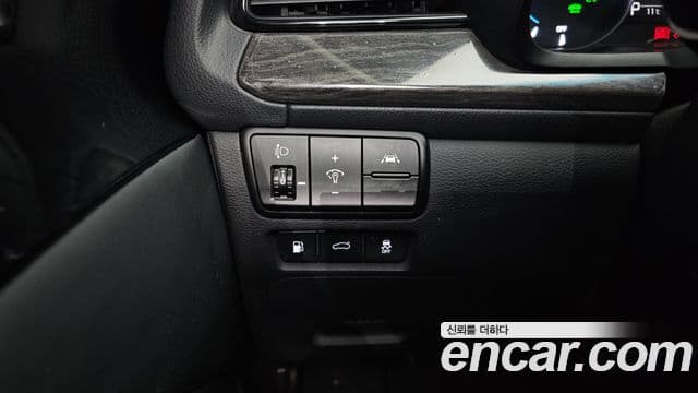 Kia K7 Premier гибрид Prestige, 2021 17