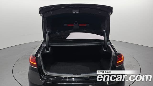 Kia K7 Premier гибрид Prestige, 2021 20