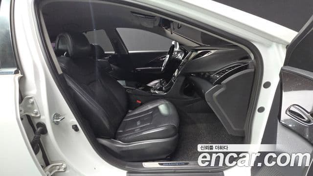 Hyundai Grandeur HG Executive, 2012 11