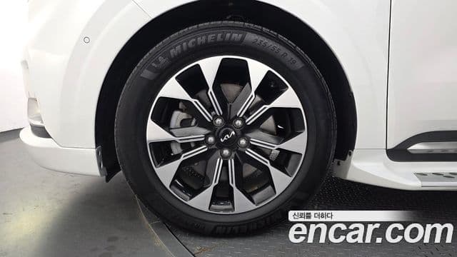 Kia Carnival 4세대 Signature, 2023 все фото