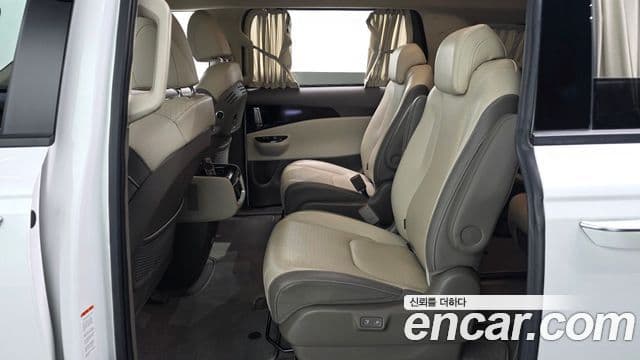 Kia Carnival 4세대 Signature, 2023 12