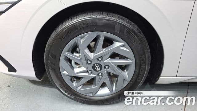 Hyundai The / новый New Avante гибрид (CN7) Modern, 2024 все фото