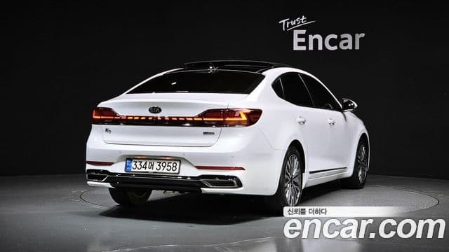 Kia K7 Premier гибрид Signature, 2020 2