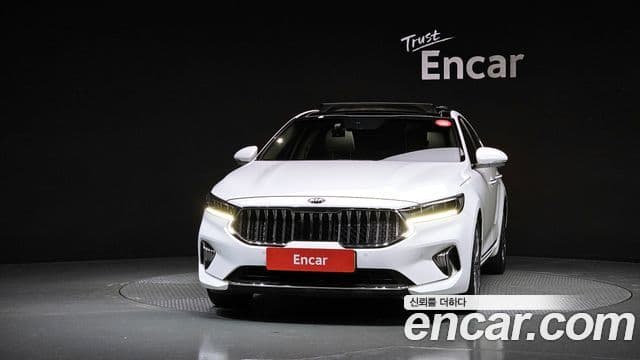 Kia K7 Premier гибрид Signature, 2020 3