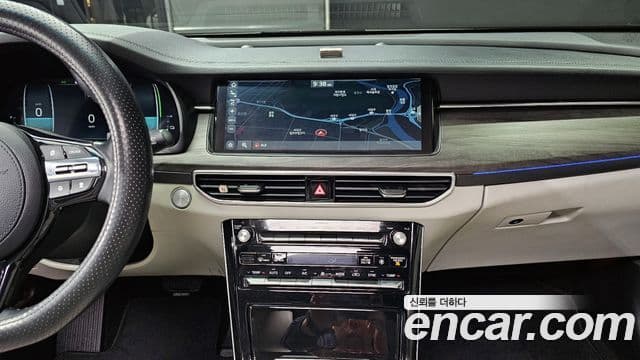 Kia K7 Premier гибрид Signature, 2020 16