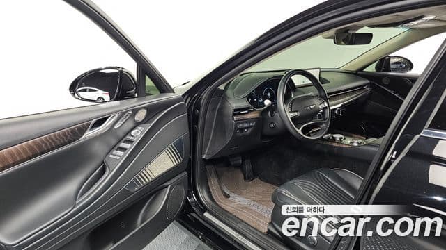 Genesis G80 (RG3) бензин 3.5 турбо AWD, 2023 10