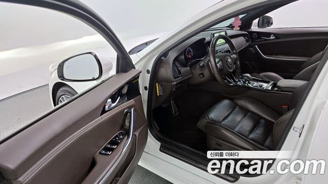 Kia 스팅어 Platinum, 2018 10