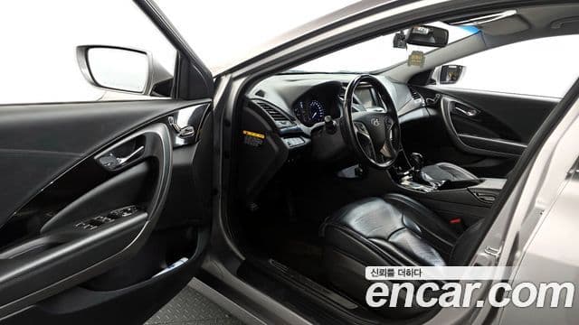 Hyundai Grandeur HG Luxury, 2012 10