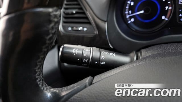 Hyundai Grandeur HG Luxury, 2012 13