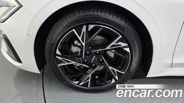 Kia The / новый New K5 3세대 Signature, 2024 все фото
