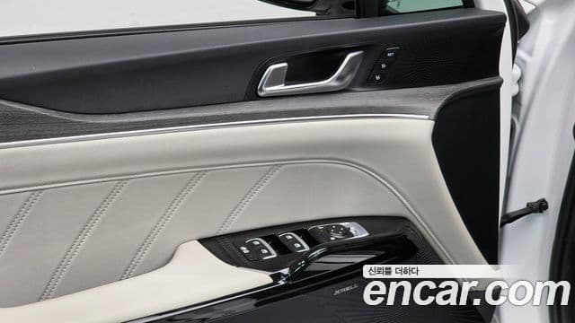 Kia The / новый New K5 3세대 Signature, 2024 20