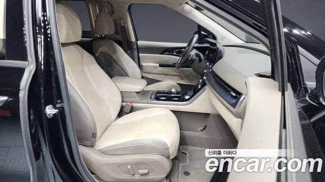 Kia Carnival 4세대 Signature, 2022 11
