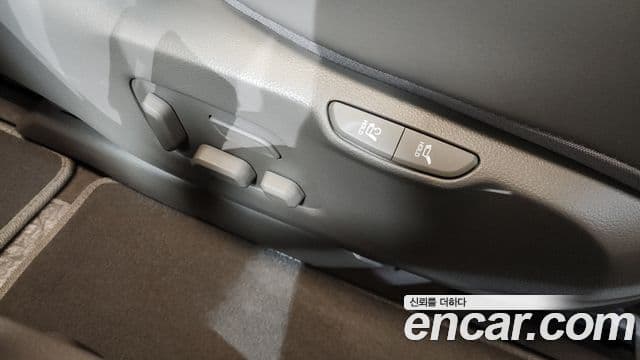 Kia Carnival 4세대 Signature, 2022 18