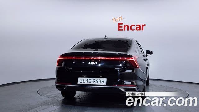 Kia K8 гибрид Noblesse Light, 2022 4