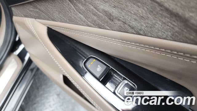 Kia K8 гибрид Noblesse Light, 2022 19