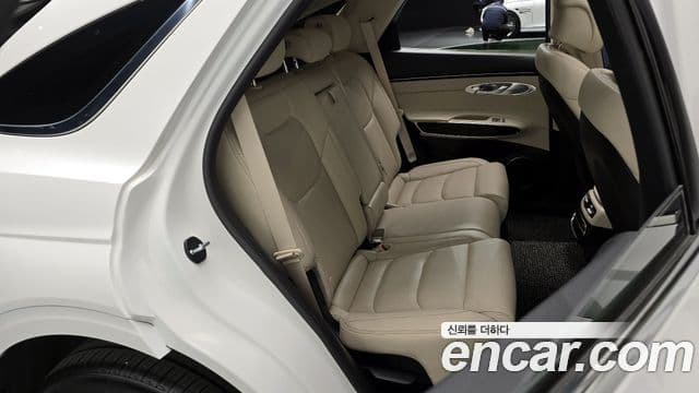 Genesis GV70, 2023 12