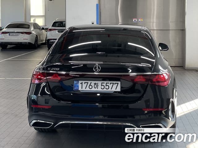 Mercedes-Benz E-класс W214 AMG Line, 2026 3