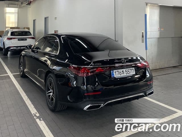 Mercedes-Benz E-класс W214 AMG Line, 2026 9