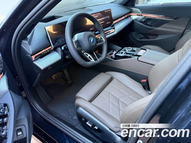 BMW i5 (G60) eDrive 40 M Sport, 2026 13