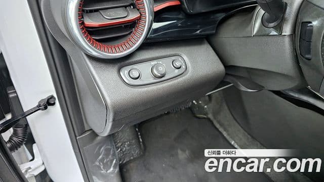 Chevrolet(GM대우) Trax кроссовер 1.2 RS, 2025 14