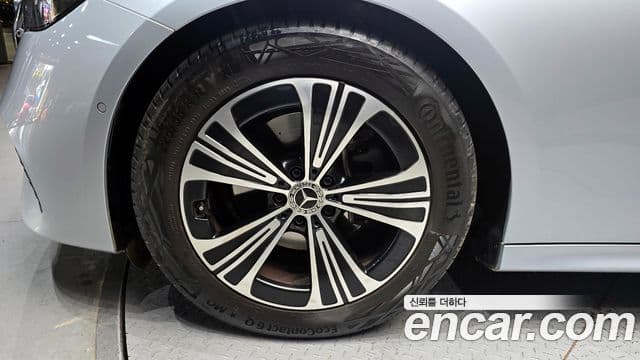 Mercedes-Benz E-класс W214 Avantgarde, 2024 все фото