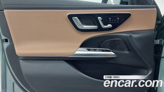 Mercedes-Benz E-класс W214 Avantgarde, 2025 15