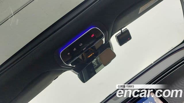 Mercedes-Benz E-класс W214 Avantgarde, 2025 17