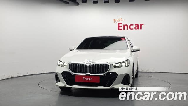 BMW 5시리즈 (G60) 530i xDrive M Sport, 2024 3