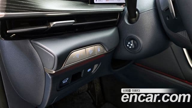 Genesis GV80 купе, 2024 17