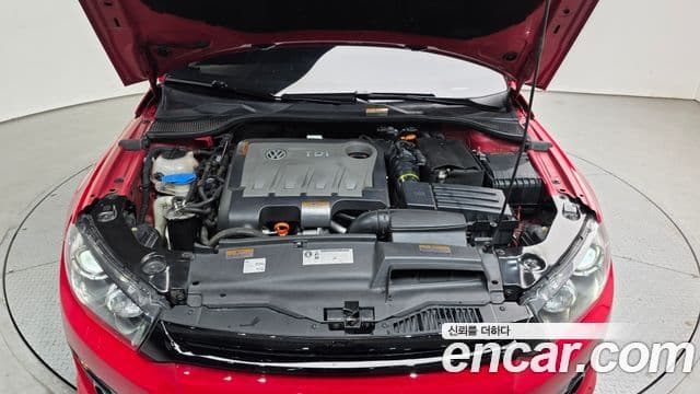 Volkswagen 시로코 2.0 TDI R-Line, 2013 6